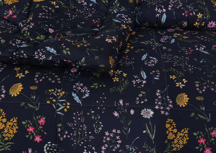 1 PC Double ( Filled Quilt ) NCS  199 - Nishat Creative Store