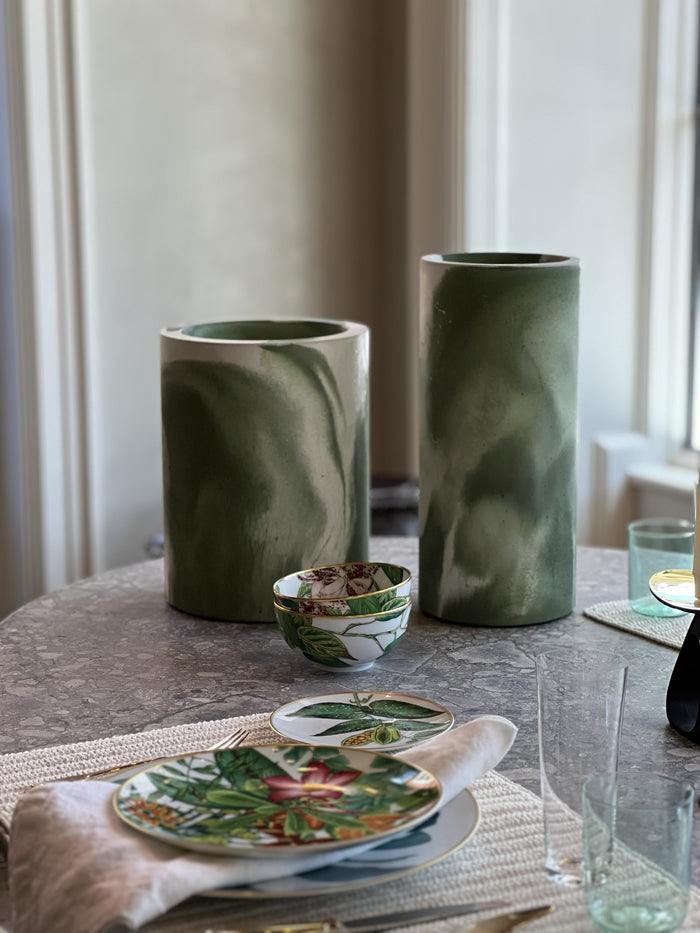 Beton Vase in Tie Dye Green Concrete by Michael Verheyden