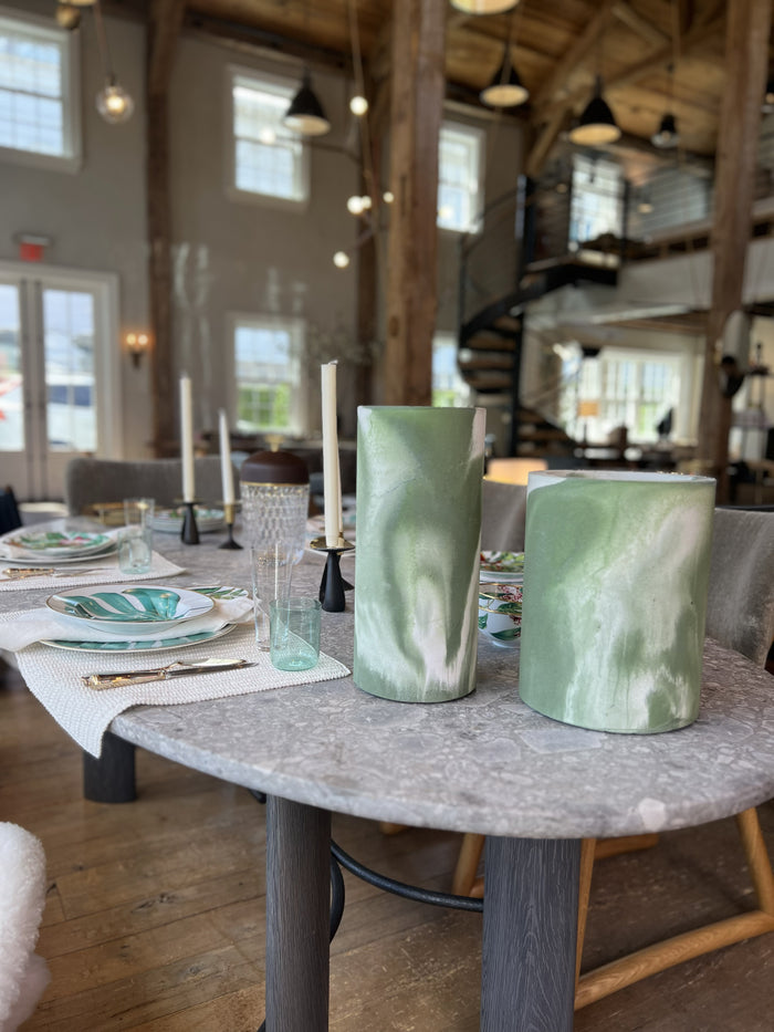 Beton Vase in Tie Dye Green Concrete by Michael Verheyden