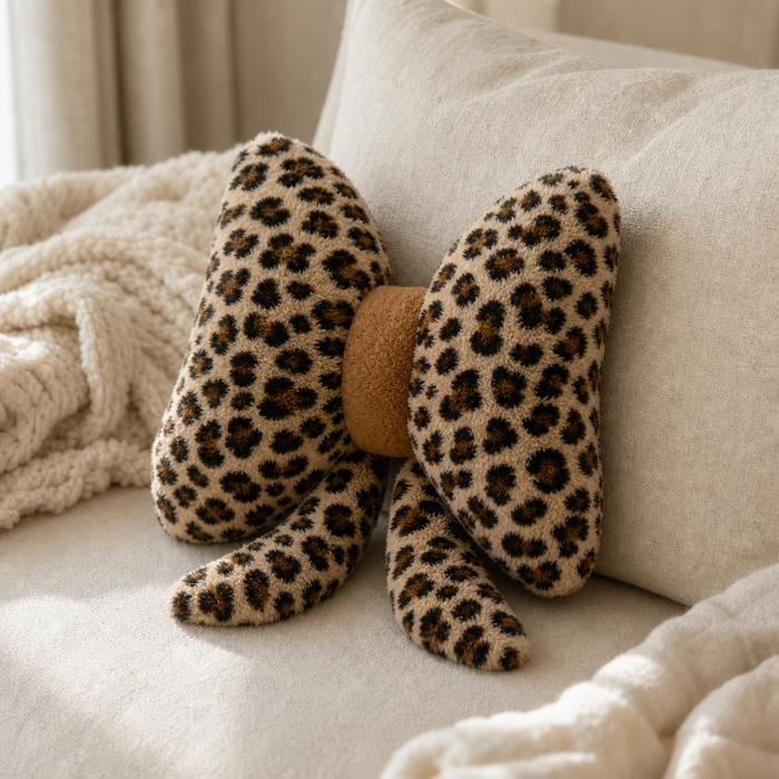 Bowvelle – Leopard Print Bowknot Throw Pillow