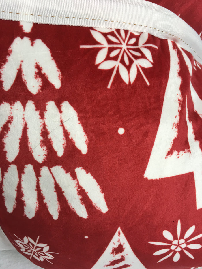 Christmas Trees and Snowflakes Super Comfortable Set of 2 Pillows