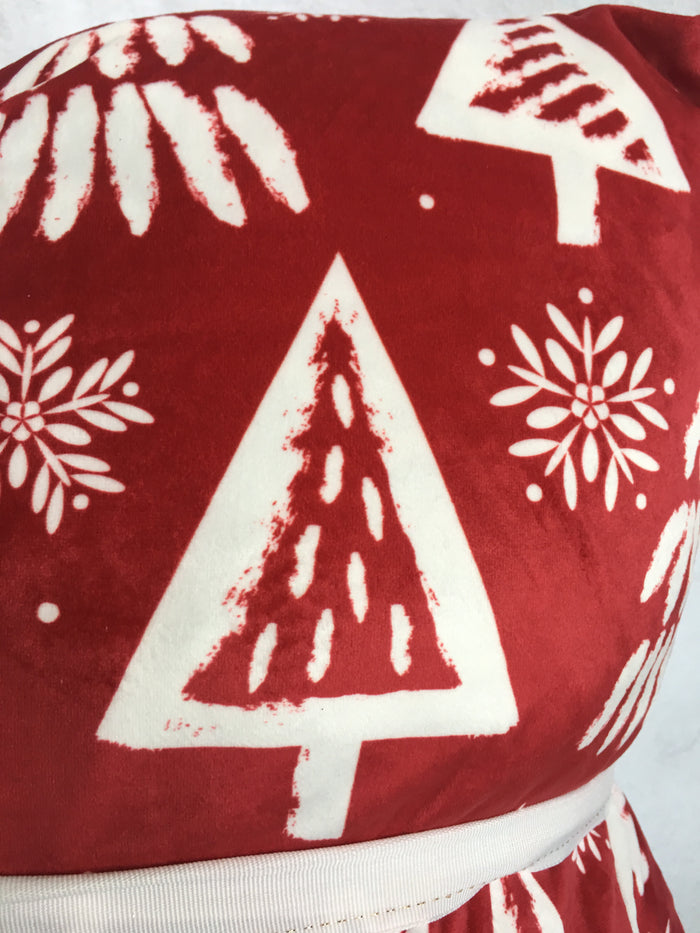 Christmas Trees and Snowflakes Super Comfortable Set of 2 Pillows