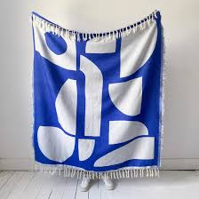 Sophie Home - Throw Blanket / Merino Bruten Cobalt