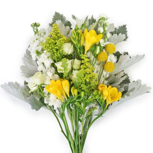 DIY wedding flowers | Cheap wedding bouquet | DIY wedding bouquet | For sale wedding flowers | DIY flower centerpieces | DIY wedding centerpieces | DIY cheap | Cheap florist Louisville KY | Wedding florist Louisville KY | Wedding florist near me | Florist near me
